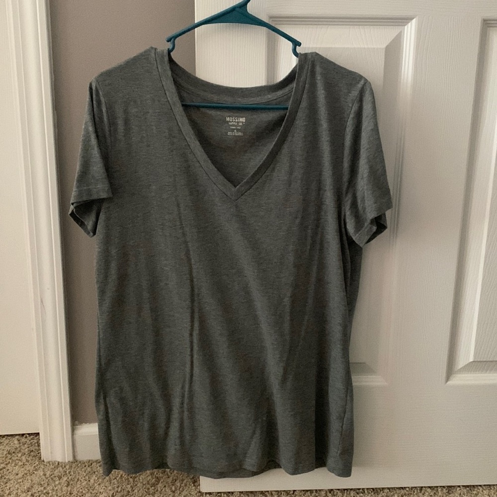 XL, Gray v-neck t-shirt from target